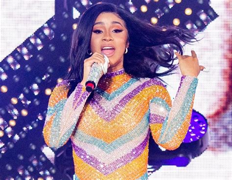 Oct 11, 2020 · Cardi has been releasing hit after hit since her 2018 album and with her recent song "WAP" debuting No.1 on the charts, it's no wonder if she'll be turning up on her bday! Take a look through our ... 